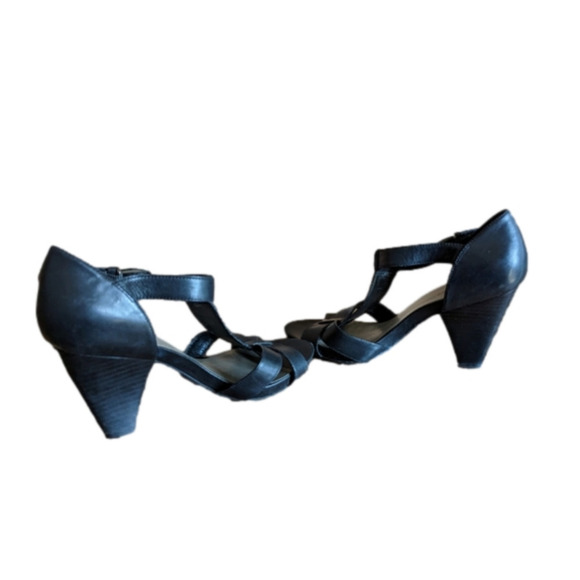 Black leather heels by Me Too, Danika woman's Size 7.5 - Picture 2 of 13